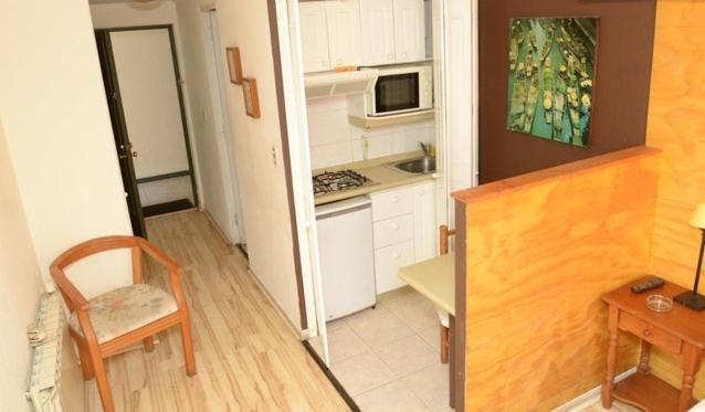 Encomenderos Suites - Apartamentos Amoblados Santiago de Chile Rum bild